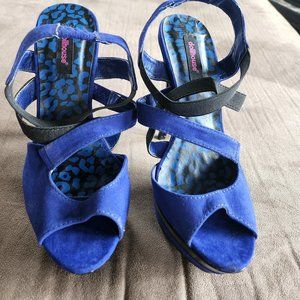 Heeled sandals